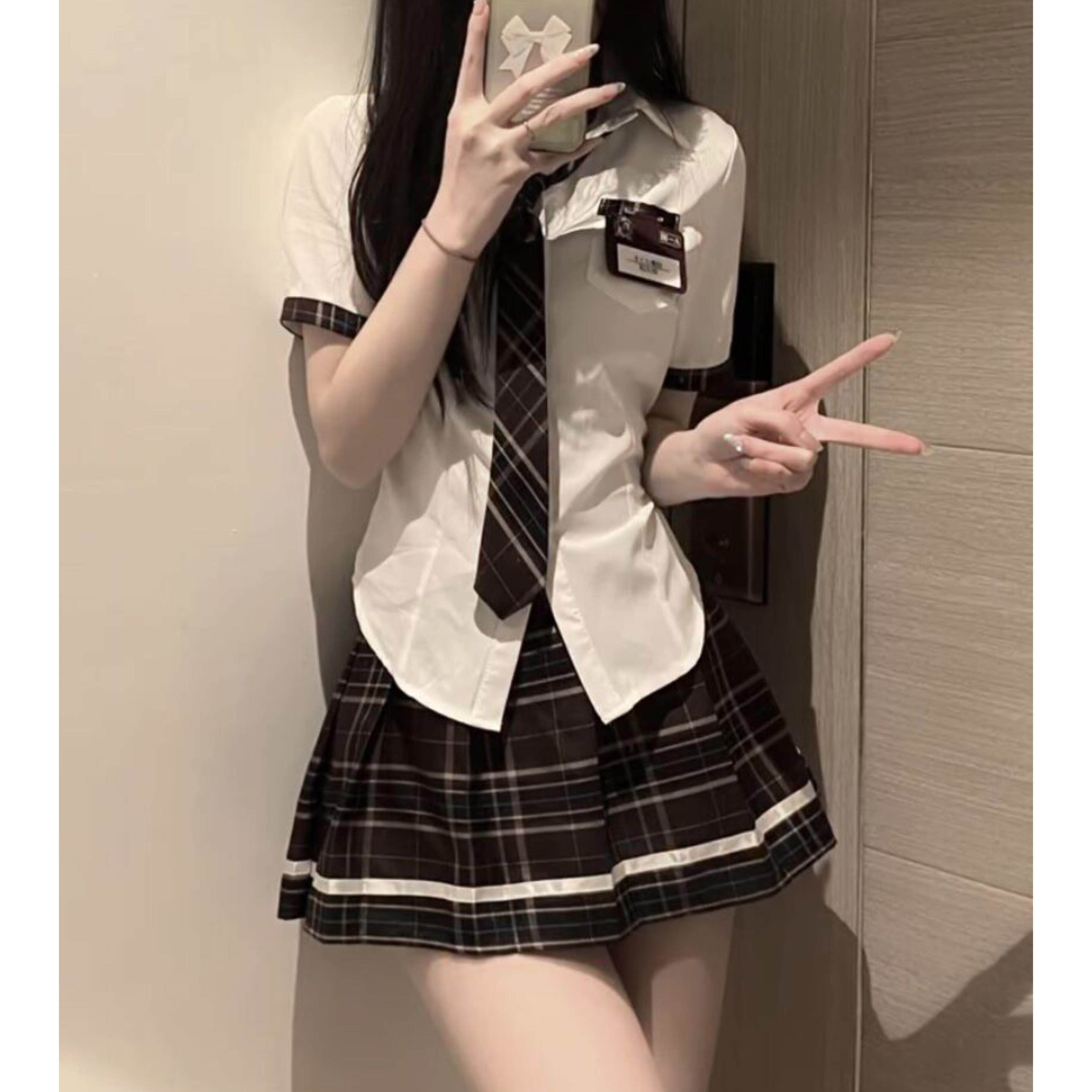 JK制服套装辣妹显瘦收腰衬衫女学院风纯欲风性感超短百褶裙两件套