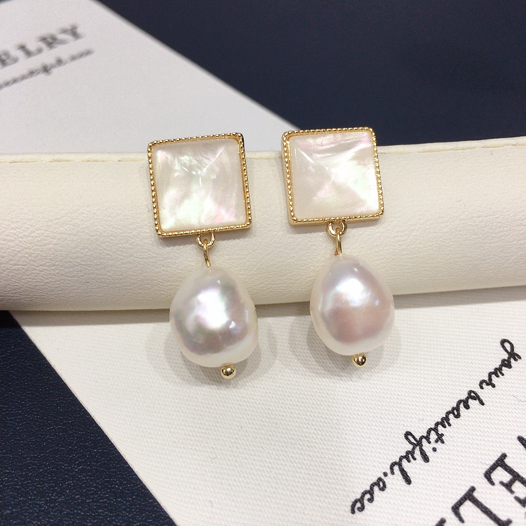精工款诸暨天然淡水珍珠巴洛克耳钉女海贝方形气质ins风珍珠耳饰