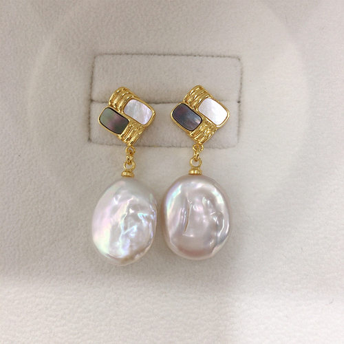 天然淡水巴洛克珍珠耳环女港风海贝耳饰异形珍珠耳钉S925纯银耳针