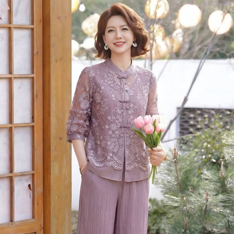 专柜品牌气质新款优雅蕾丝中老年女夏季套装时尚妈妈七分袖上衣两