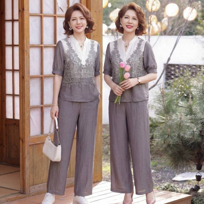 专柜品牌母亲节妈妈装春夏时尚套装气质中年女装宽松两件套显瘦上