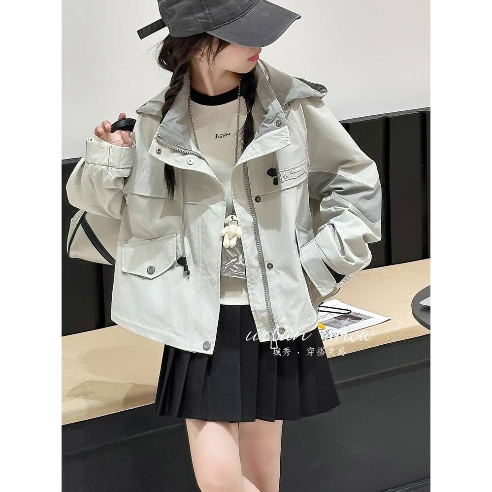 官方品牌女童春秋款超好看外套2026新款中大童装连帽女孩春装韩版