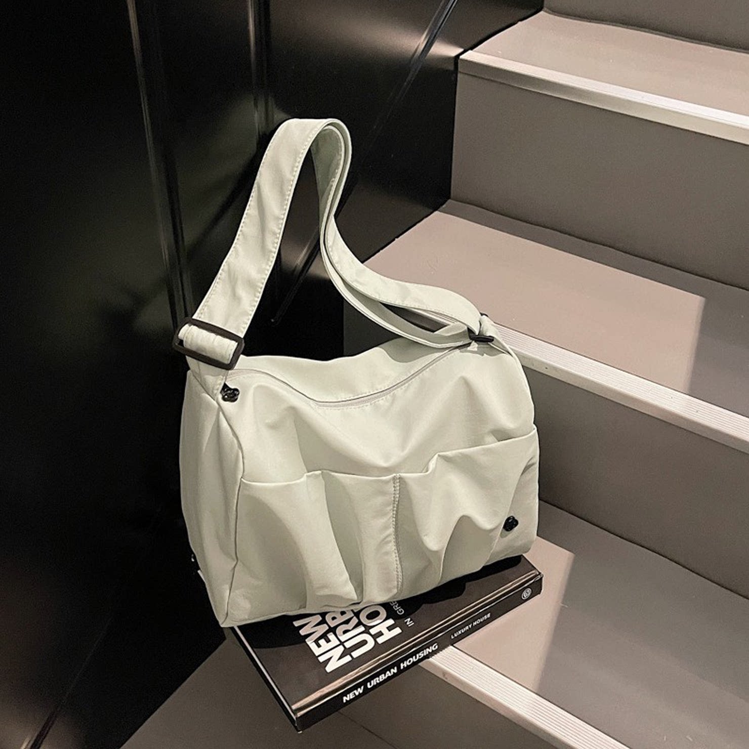 法国品牌健身包女款高级感大容量游泳干湿分离短途旅行包小型轻便