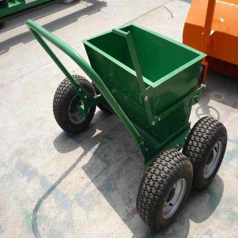 人造草坪充砂机 小型手推草坪填砂机 150型草地冲沙机