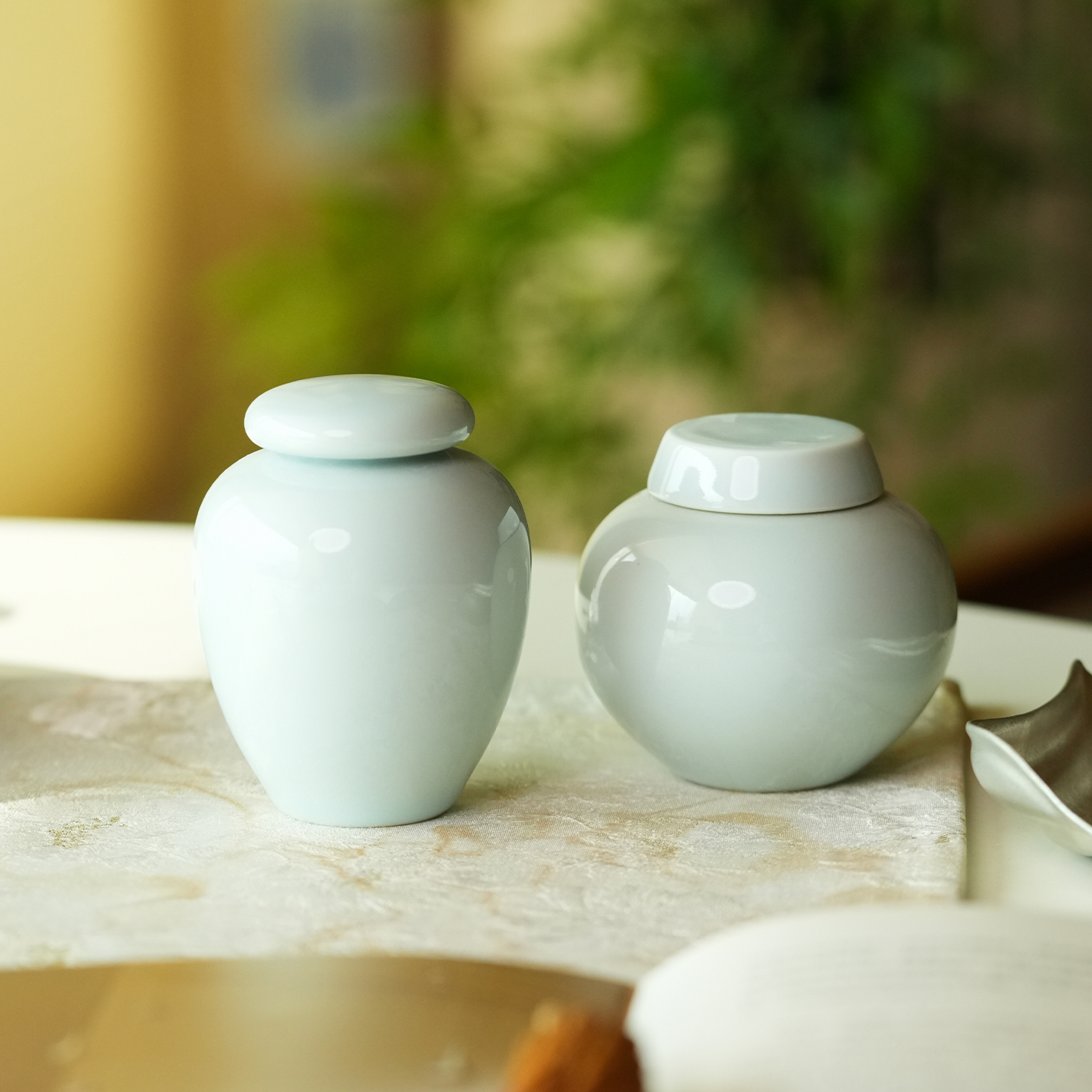 宛玉素白凝脂醒茶罐迷你茶仓