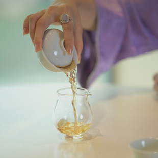 宛玉雅白系列 旅行茶具 一盖碗两杯公道杯高温陶瓷80ml盖碗主人杯