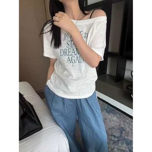 T恤女夏新款 韩系简约通勤竹节纯棉斜领露肩字母印花短袖 宽松上衣