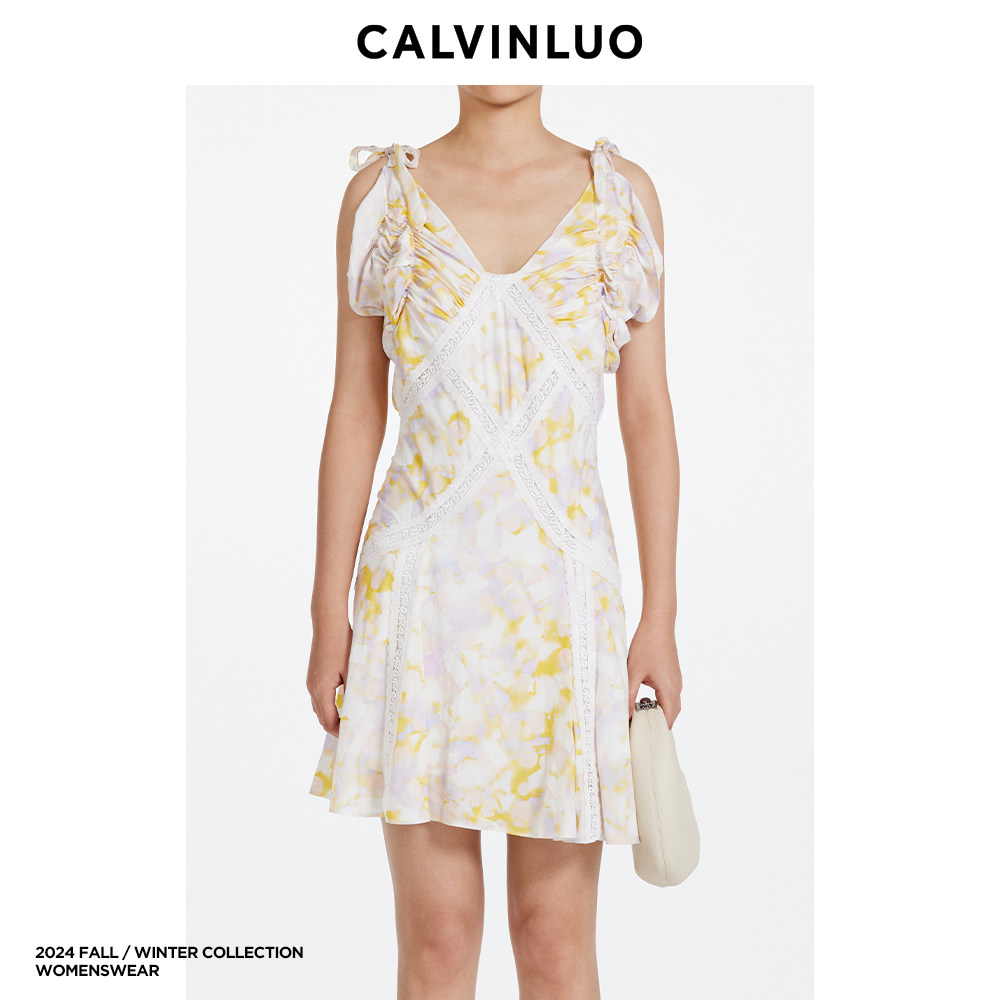 CALVINLUO 24新品 蕾丝拼接印花绑带连衣裙 黄色/白色