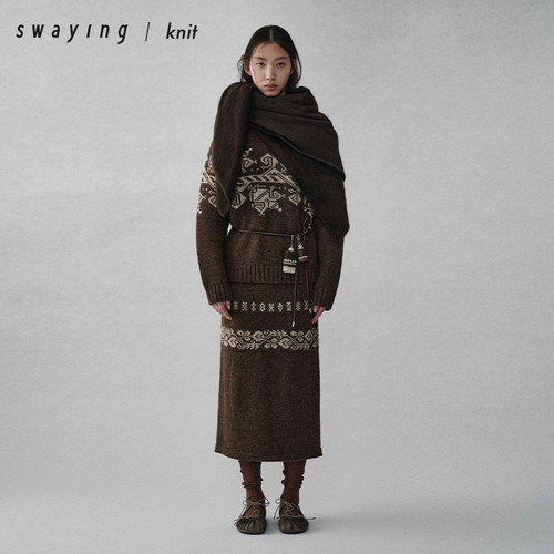 SWAYING官方 费尔岛提花粗支半裙 25AW秋冬气质通勤显瘦半身裙女
