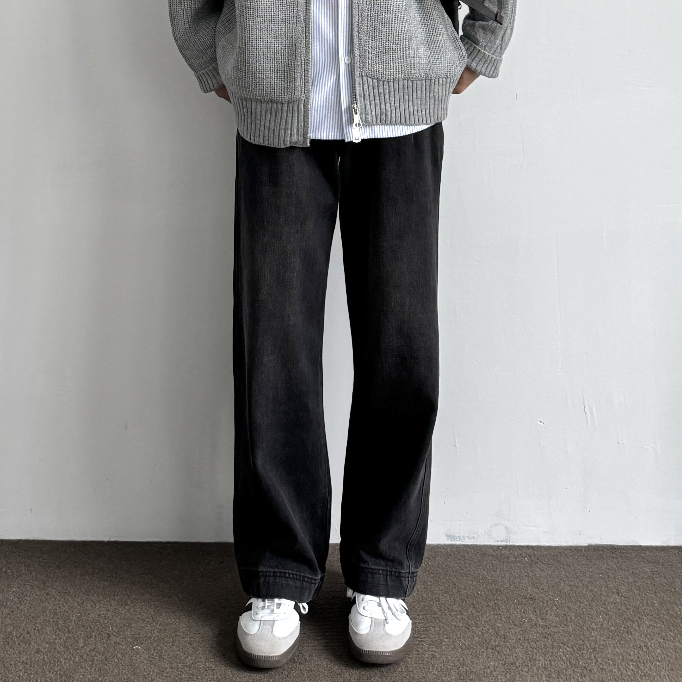 美式复古水洗做旧黑灰牛仔裤