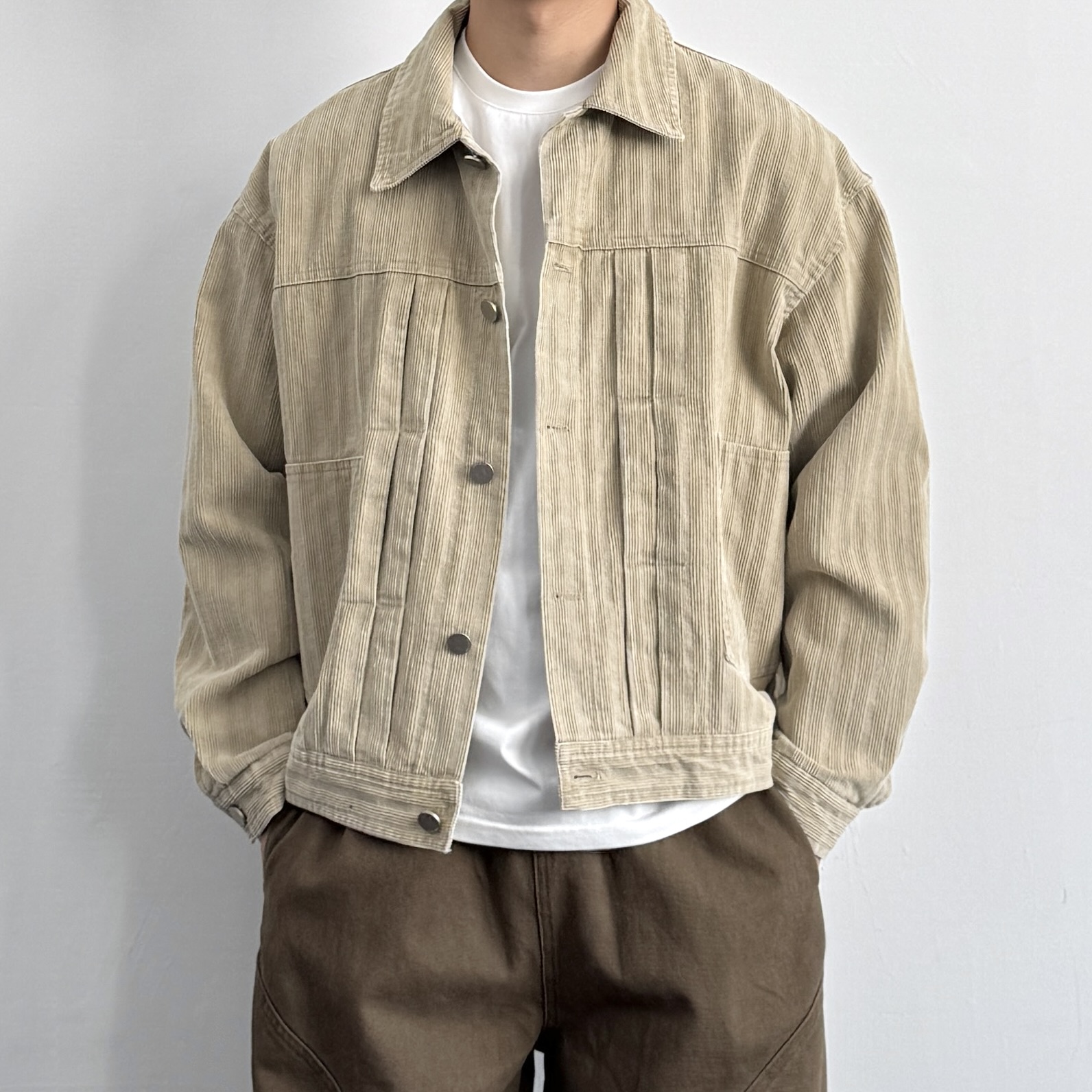 ONUN炒雪花做旧灯芯绒工装夹克