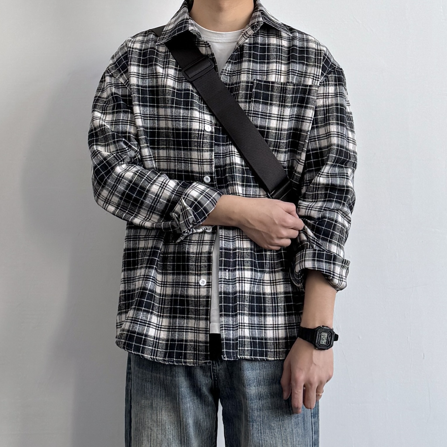 日系复古宽松格子翻领长袖衬衫