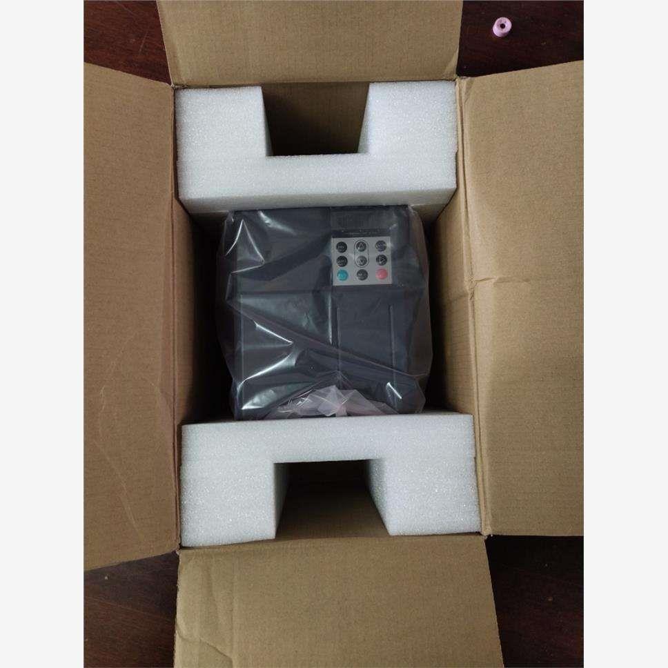 汇川变频器MD200T0.4B   三相380V 0.4KW 全新原装质保一年