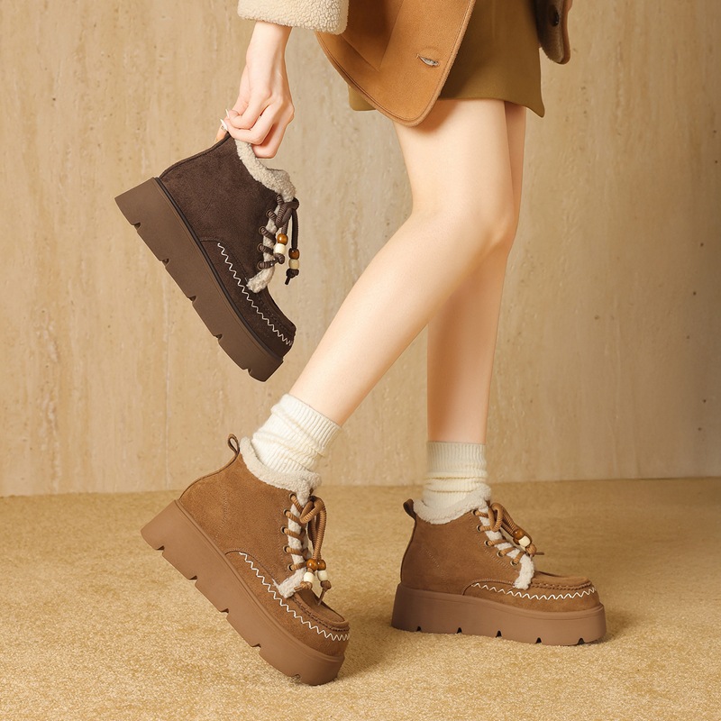 ZHR加绒保暖串珠靴子2025秋冬波西米亚复古民族风舒适百搭马丁靴