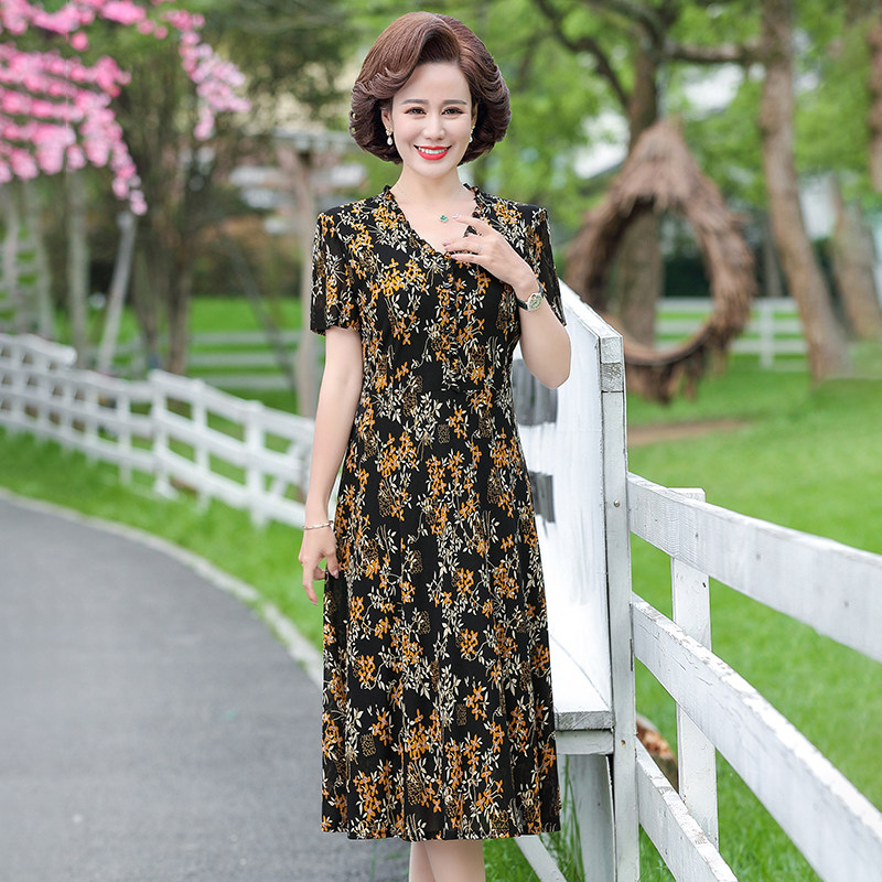 速发中年妈妈夏装碎花连衣裙40岁50中老年装沙高贵过膝裙子