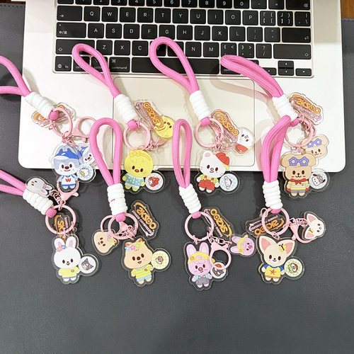 STRAYKIDS三丽鸥联名亚克力扣