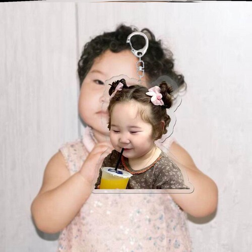 软fufu超萌小tay子可爱网红周边爆款亚克力钥匙扣情侣款精致小众