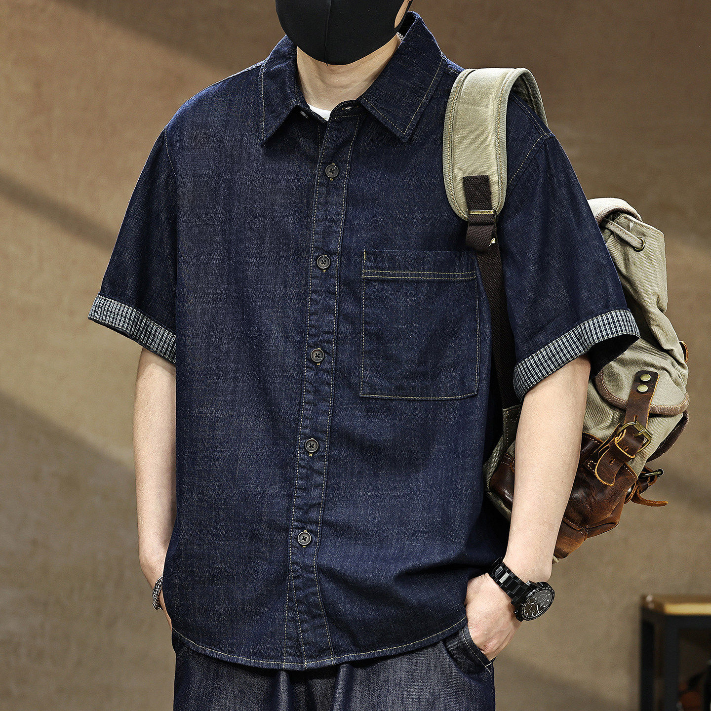 夏季潮牌棉麻混纺原色牛仔短袖衬衫男款格子拼接宽松休闲半袖衬衣