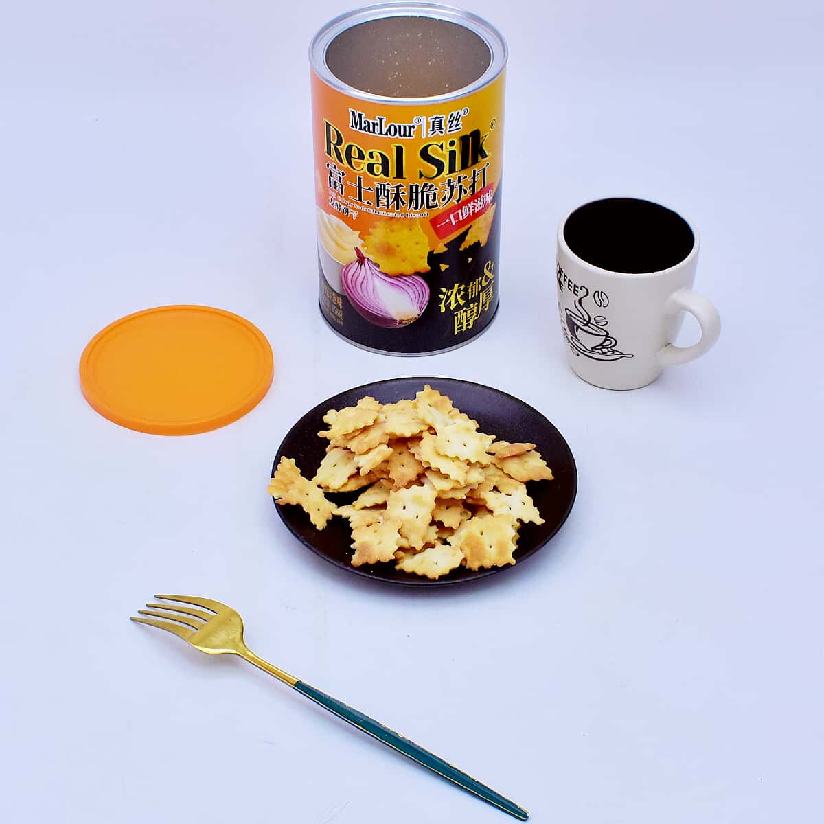 Marlour真丝酸奶洋葱味富士酥脆苏打饼干罐装158g办公室解馋零食