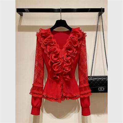红色蕾丝拼接上衣女2026春季轻奢高级感修身显瘦法式小资掐腰衬衣
