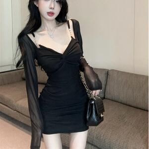 纯欲性感低胸网纱连衣裙女早秋新款气质女人味弹力修身包臀短裙子
