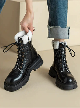 断码特价福利，头层羊皮加毛马丁靴女鞋靴A1091