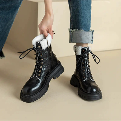 断码特价福利，头层羊皮加毛马丁靴女鞋靴A1091