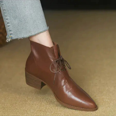 断码特价，4厘米头层牛皮系带短靴女鞋3516