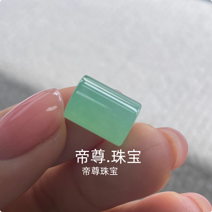 新款路路通玉石吊坠玉坠子珠宝