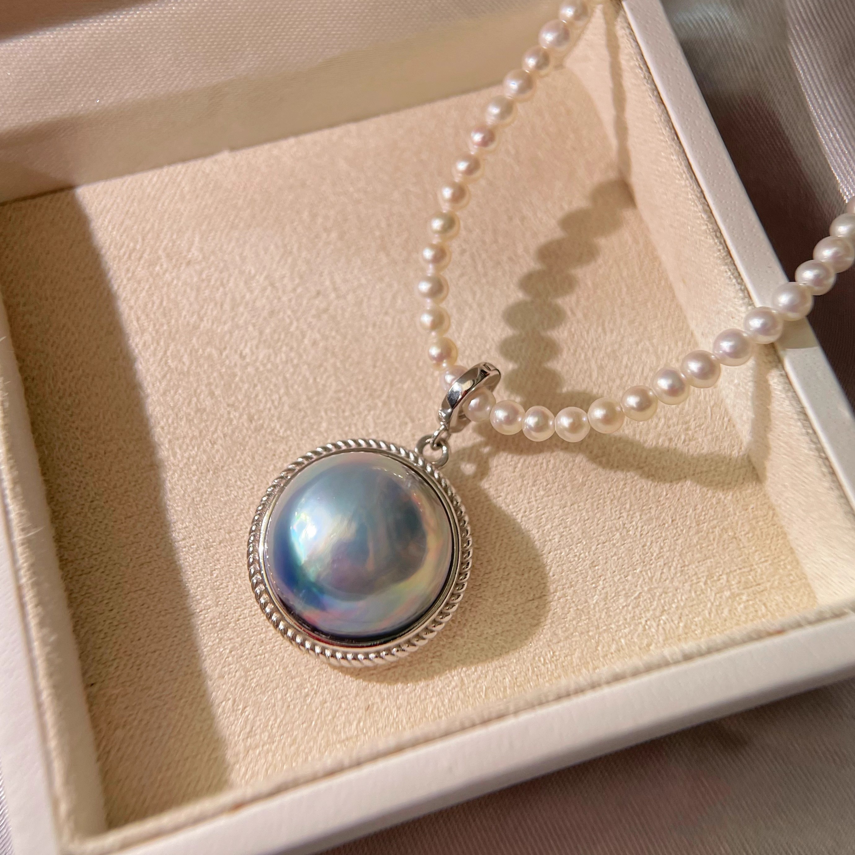 海水蓝马贝S925纯银麻花吊坠