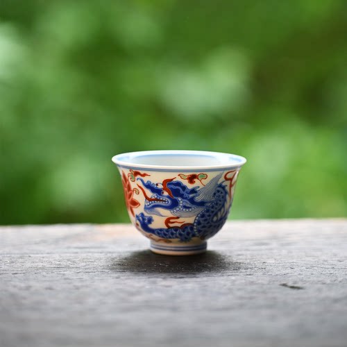 景德镇珐琅彩龙纹品茗杯40ml
