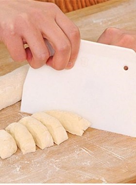 Dough Cutter Trapezoid Spatula Dough Scraper Kitchen Butter