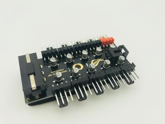 Newest PC 1 to 10 4Pin Molex Cooler Cooling Fan Hub Splitter