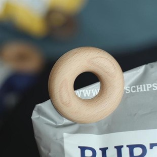 Clip Folder Household Wooden Food Sealing Snack Packin Donut