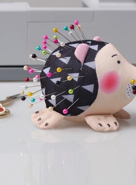 Cute Soft Hedgehog Pincushion Needle Holder Organizer Home S