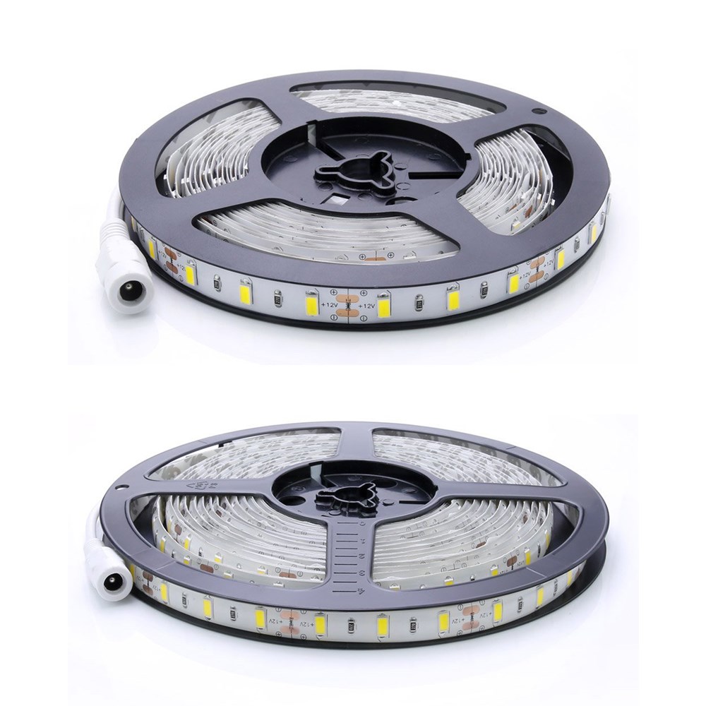 Super Bright Flexible 5M 14.4W/Meter SMD 5630 300 Leds Dayli