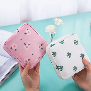 Storage Bags Lovely Women Sanitary Pad Organizer Purse Holde