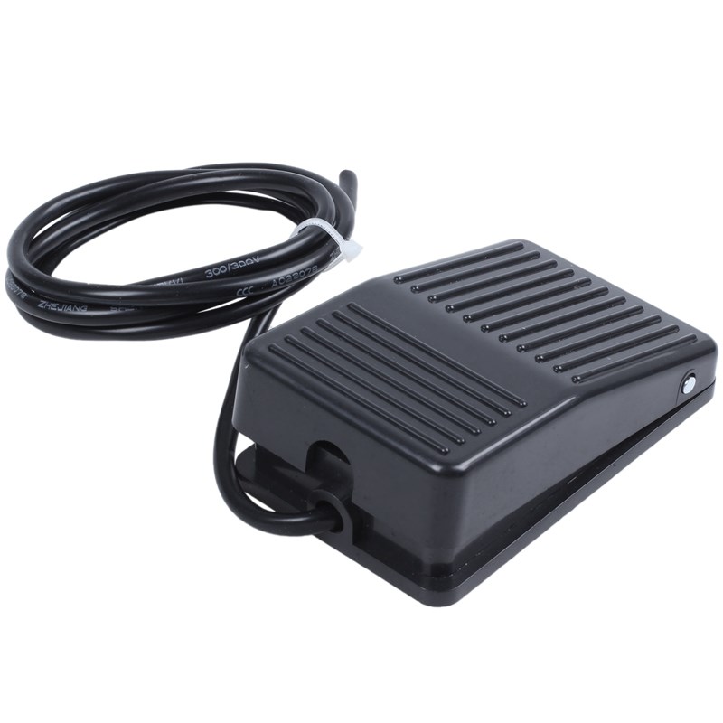 AC 250V 10A SPDT NO NC Antislip Plastic Momentary Power Foot