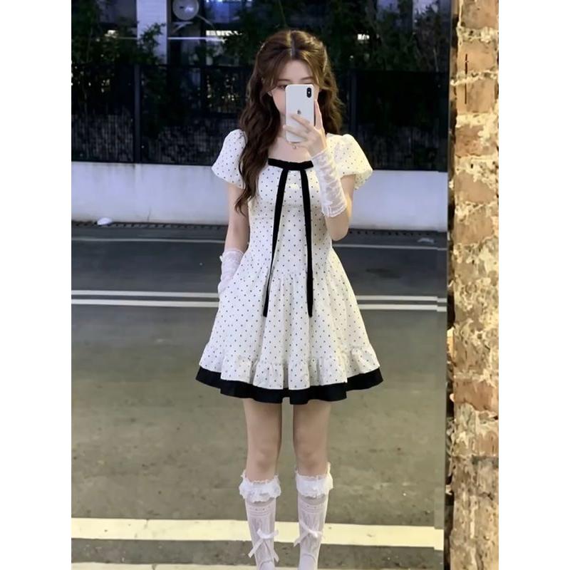 法式复古少女风波点泡泡
