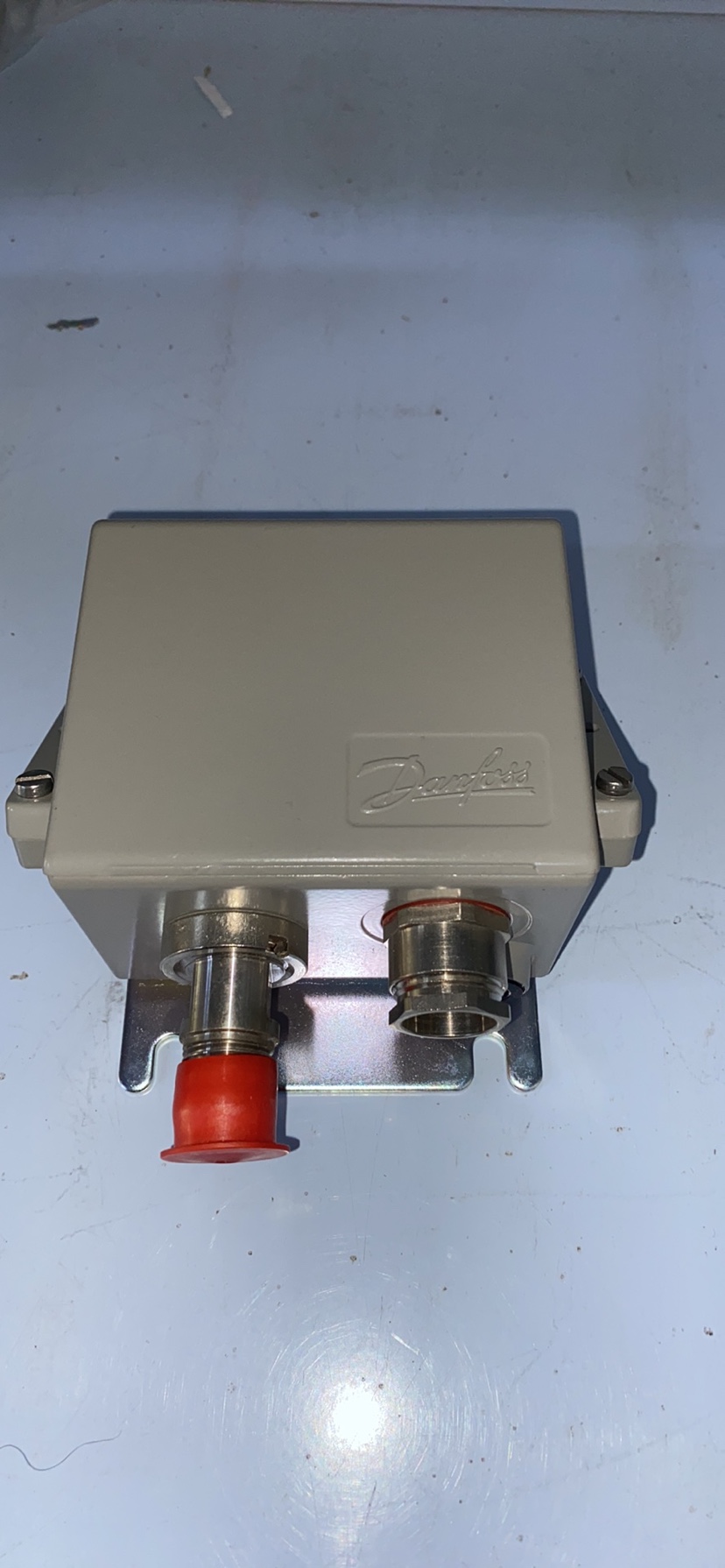 Danfoss丹佛斯EMP2-084G2206压力传感器全新现货议价