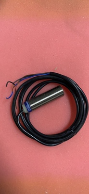 Telemecanique XS618B1NAL2 12…48V 200mA 接近传感器现货议价