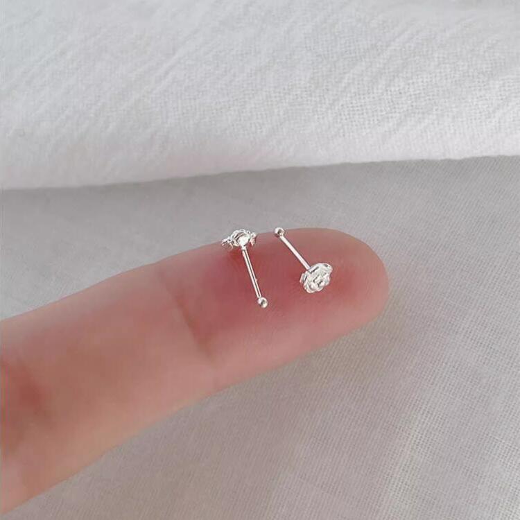 日系设计师topwhit耳钉女s银玫瑰花耳骨钉小众设计感养耳洞睡觉