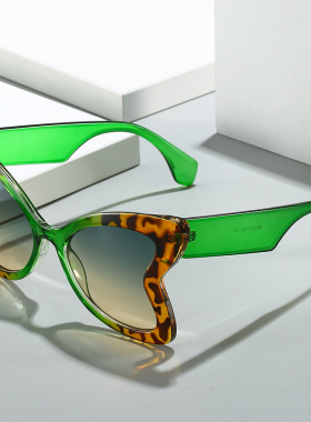 英国moleubak新款蝴蝶眼镜 欧美个性新奇ins蝴蝶pc撞色时尚