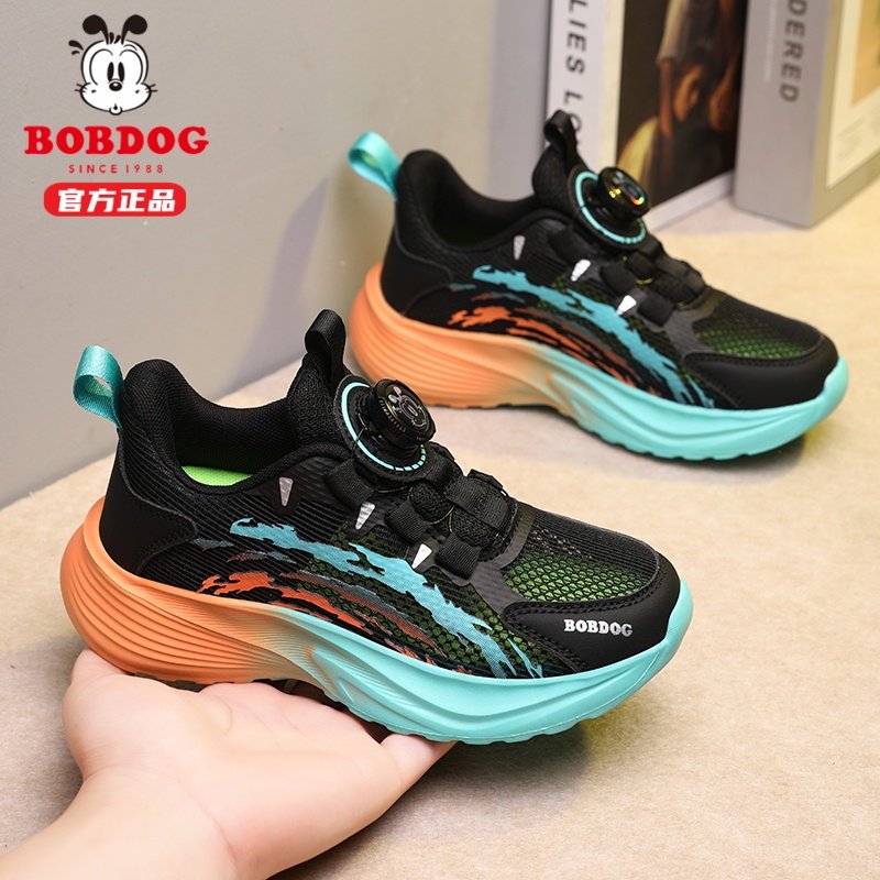 巴布豆男童运动鞋儿童透气单网鞋2026夏季新款男孩网面碳板跑步鞋