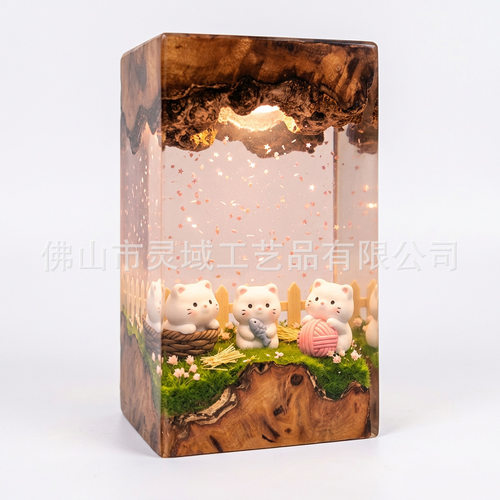 新款猫咪花园抱毛线球微景观环氧