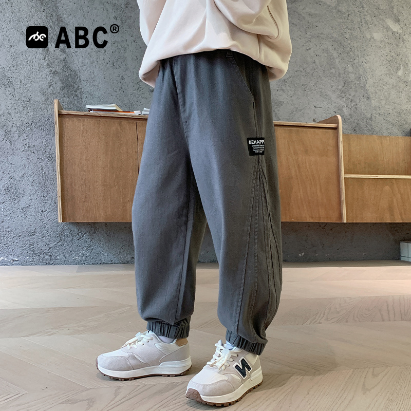 ABC男童春秋款运动裤儿童字母贴布洋气卫裤中大童秋季洋气束脚裤