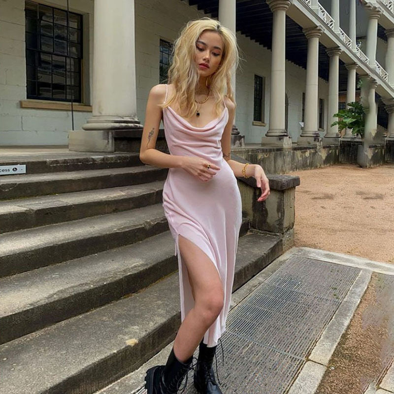 Women's dress with high waist and buttocks高腰包臀吊带连衣裙