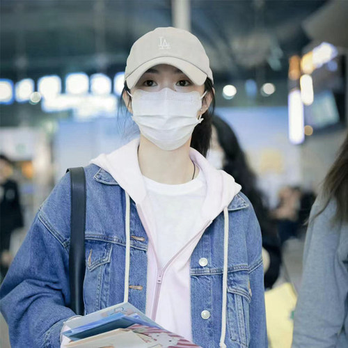 47Brand浅卡其色棒球帽