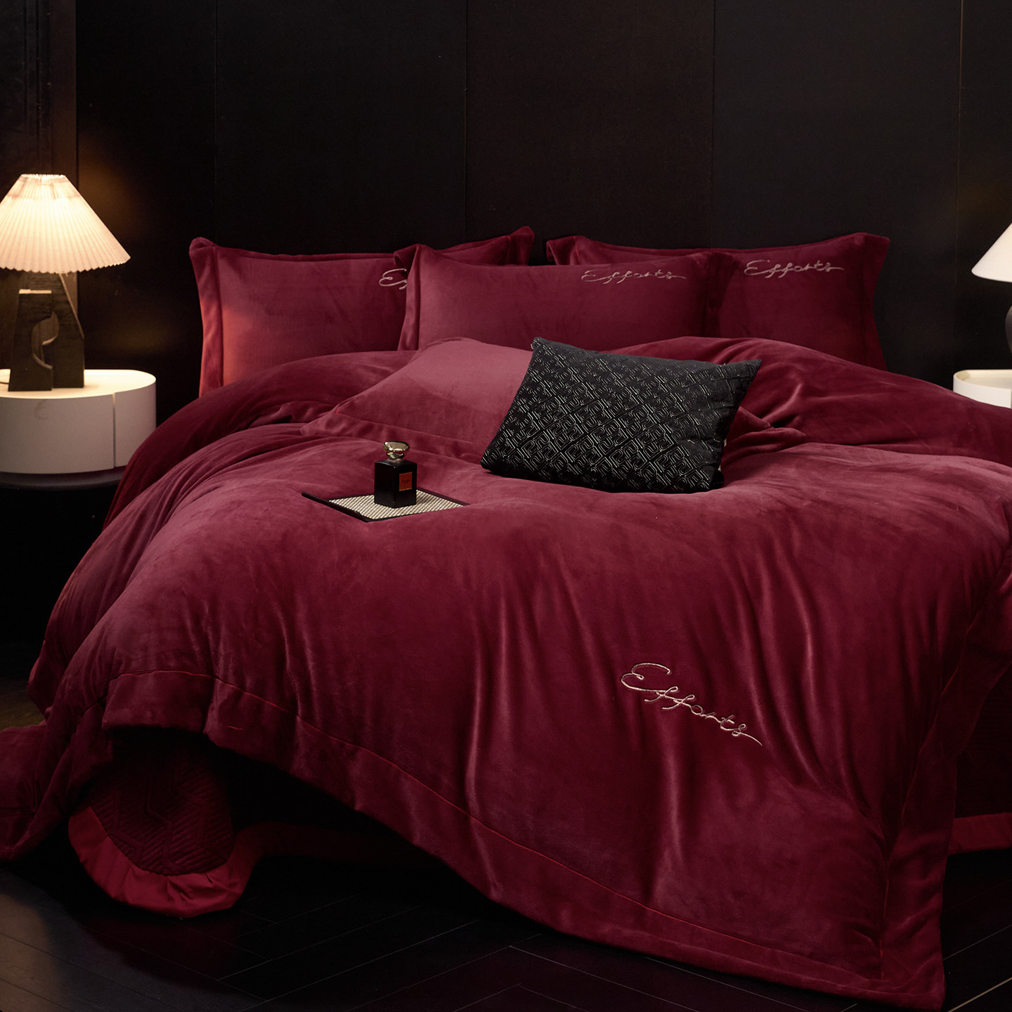 全消光刺绣牛奶绒加厚四件套