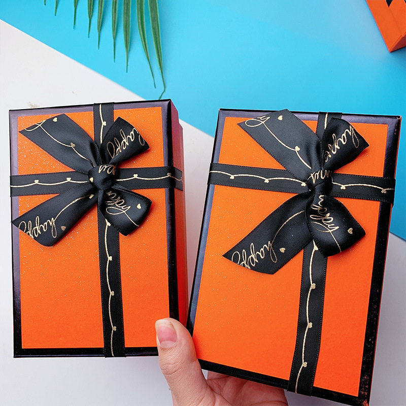 精致浪漫礼品盒高档创意送朋友网红同款可爱精美钥匙扣礼盒